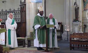 Monseigneur Damase ZINGA ATANGANA en Normandie: